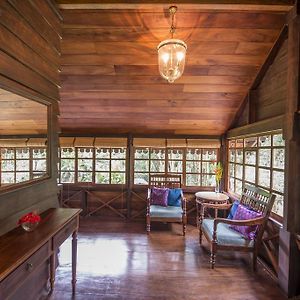 Mackenzie Suite